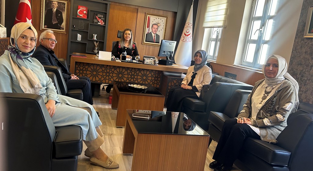 Kırıkkale Üniversitesi İslami İlimler Fakültesi Dekanı ve Dekan Yardımcıları İl Müdürlüğümüzü ziyaret ettiler.