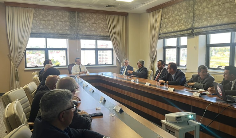 Mütevelli Heyeti Toplantısında “İyilik Var” Projesi Tanıtıldı