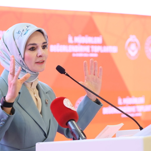 Aile ve Sosyal Hizmetler Bakanımız Göktaş'tan il müdürlerine sahada aktif yönetim ve habersiz denetim talimatı  - fotoğraf 1