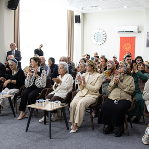 İyilik Var: Değerli Büyüklerimizle Gönülden Bir Buluşma - fotoğraf 9
