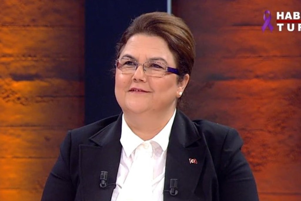 Aile ve Sosyal Hizmetler Bakanımız Derya Yanık Habertürk Canlı Yayınına Katıldı