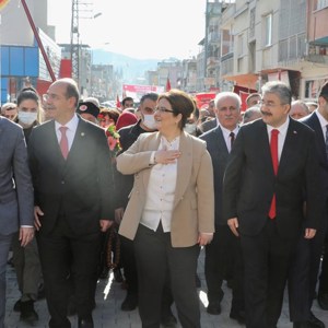 Bakanımız Sayın Derya Yanık Kadirli’nin Düşman İşgalinden Kurtuluşunun 102. Yıldönümü Törenleri’ne Katıldı - fotoğraf 1