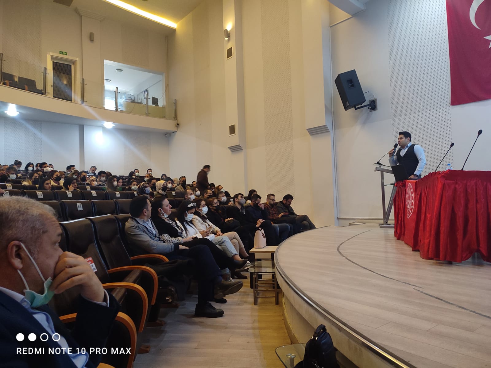 Antakya İlçe Milli Eğitim Müdürlüğüne bağlı okullarda görev yapan Psikolojik Danışman ve Rehber Öğretmenlere “Çocuklarda Davranış Problemleri ve Başa Çıkmada Eşgüdüm: Çocuk Koruma Sistemi” konulu seminer verildi.