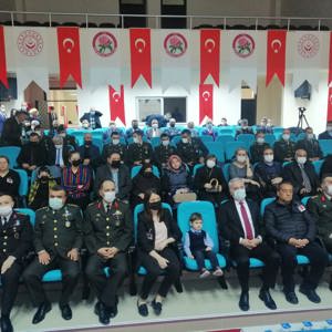DEVLET ÖVÜNÇ MADALYASI VE BERATLARI TEVCİHİ TÖRENİ - fotoğraf 2