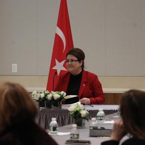 Bakanımız Derya Yanık New York’ta Kadın Kanaat Önderleri İle Bir Araya Geldi - fotoğraf 2