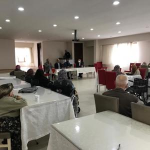 Huzurevlerinde “Berat Kandili ve Şehitlerimizi Anma Programı” düzenlendi - fotoğraf 1