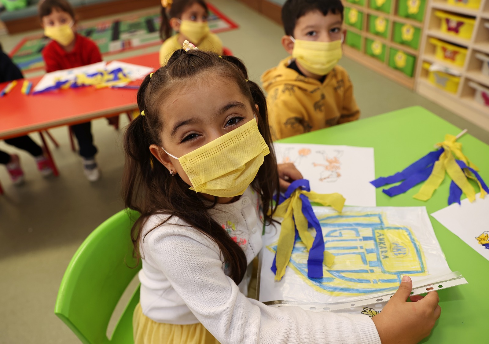 Bakanımız Derya Yanık: “Dezavantajlı Çocuklarımız İçin Gündüzlü  Çocuk Hizmet Merkezlerimizi Hizmete Sunacağız”