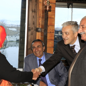18-24 Mart Yaşlılar Haftası Dolayısıyla Kıymetli Büyüklerimiz için Program düzenlendi. - fotoğraf 12