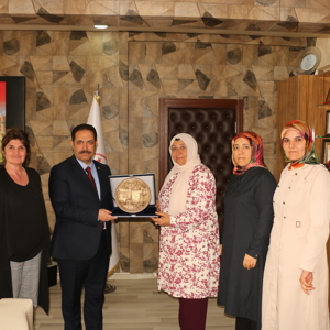 İl Müdürümüz Bilici'ye Göbeklitepe Kadın  Kooperatifi ’nden Ziyaret - fotoğraf 2