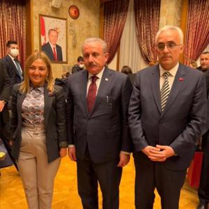 TBMM Başkanı  Sn. Mustafa ŞENTOP, Gazi Meclisimiz Tören Salonu'nda Kahraman Şehitlerimizin Aileleriyle İftarda Bir Araya Geldi - fotoğraf 4