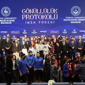 Bakanımız Derya Yanık ile Bakan Kasapoğlu Gönüllülük Alanında İş Birliği Protokolünü İmzaladı - fotoğraf 4