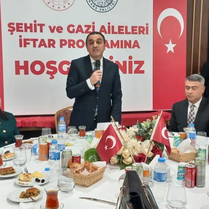 Şehit Yakınları ve Gaziler onuruna iftarProgramı düzenlendi.
