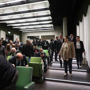 Bakanımız Derya Yanık Berlin'de Türk Toplumu Temsilcileriyle Bir Araya Geldi - fotoğraf 11