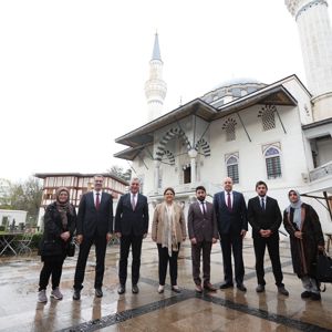 Bakanımız Derya Yanık Berlin'de Türk Toplumu Temsilcileriyle Bir Araya Geldi - fotoğraf 6