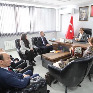 Bakanımız Derya Yanık Kütahya’da Şehit Aileleriyle Buluştu - fotoğraf 3