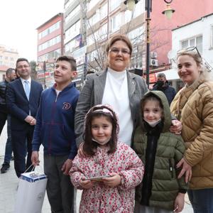 Bakanımız Derya YANIK Kütahya’da Şehit Aileleriyle Buluştu - fotoğraf 10