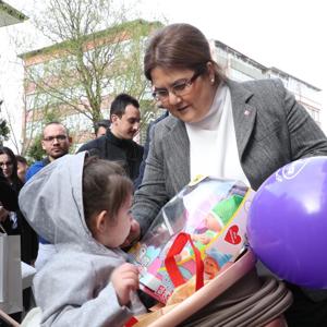 Bakanımız Derya YANIK Kütahya’da Şehit Aileleriyle Buluştu - fotoğraf 9