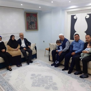Bakanımız Derya Yanık ve Bakanlık Yöneticileri Şehit Aileleriyle İftarda Buluştu - fotoğraf 10