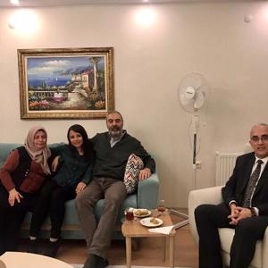 Bakanımız Derya Yanık ve Bakanlık Yöneticileri Şehit Aileleriyle İftarda Buluştu - fotoğraf 3