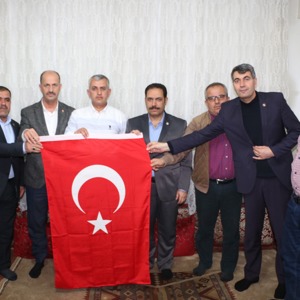 Bakanımız Derya Yanık ve Bakanlık Yöneticileri Şehit Aileleriyle İftarda Buluştu - fotoğraf 25