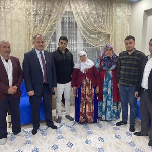 Bakanımız Derya Yanık ve Bakanlık Yöneticileri Şehit Aileleriyle İftarda Buluştu - fotoğraf 27