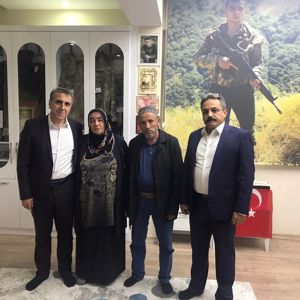 Bakanımız Derya Yanık ve Bakanlık Yöneticileri Şehit Aileleriyle İftarda Buluştu - fotoğraf 29