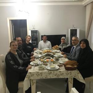 İl Müdürümüz Faruk UYSAL Şehit Ailemizin İftar Sofrasına Misafir Oldu. - fotoğraf 3