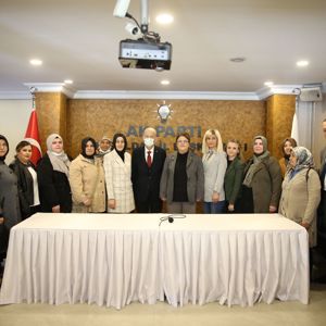 Aile ve Sosyal Hizmetler Bakanımız Derya Yanık Zonguldak'ta Temaslarda Bulundu - fotoğraf 7