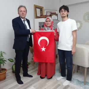 Bakanımız Derya Yanık ve Bakanlık Yöneticileri Şehit Aileleriyle İftarda Buluştu - fotoğraf 6