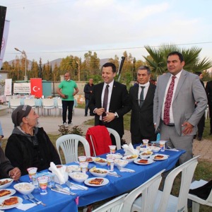BİZ BÜYÜK BİR AİLEYİZ - fotoğraf 3