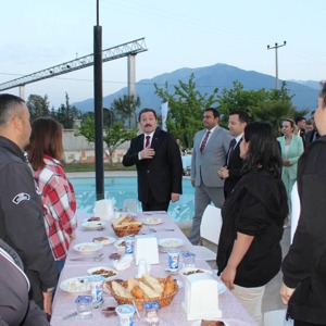 BİZ BÜYÜK BİR AİLEYİZ - fotoğraf 2