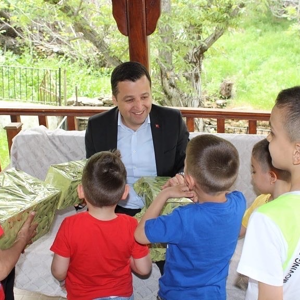 ÇOCUKLARIMIZA BAYRAM ÖNCESİ, BAYRAMI YAŞATTIK - fotoğraf 1