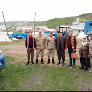 ŞEHİT YAKINLARINA VE GAZİLERE BAYRAM ZİYARETİ - fotoğraf 1