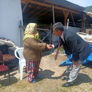 Anneler Günü münasebetiyle kıymetli şehit annelerimiz ziyaret edilerek anneler günü kutlandı. - fotoğraf 4