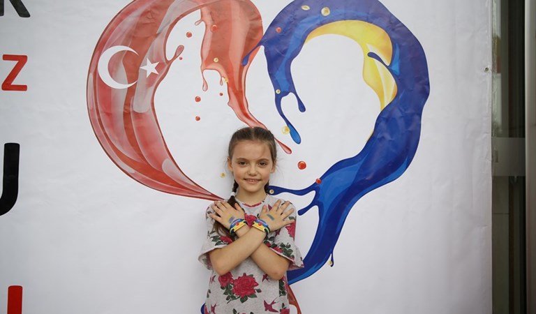 Türkiye becomes a home for war-torn Ukrainian children