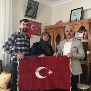 İl Müdürümüz  Selman DURMAZ Şehidimiz  J. Er Ayhan KARAGÖZ' ün Ailesine Ziyarette bulundular  - fotoğraf 1