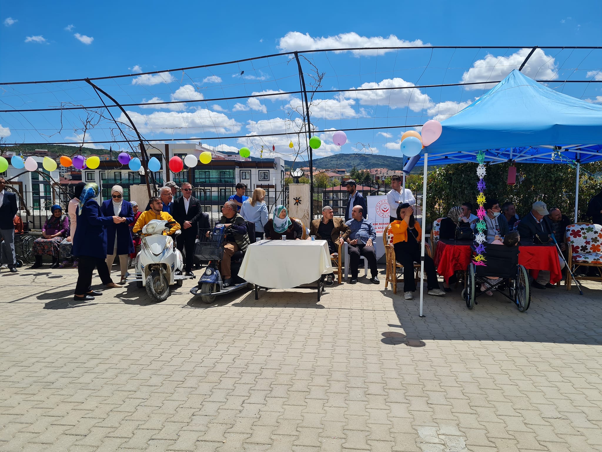 Engelliler Haftası dolayısıyla Yozgat Rehabilitasyon ve Aile Danışma Merkezi Müdürlüğünde program düzenlendi.