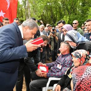 ŞEHİT PİYADE ER OKTAY SALAR BALIKESİR'DE TOPRAĞA VERİLDİ - fotoğraf 1