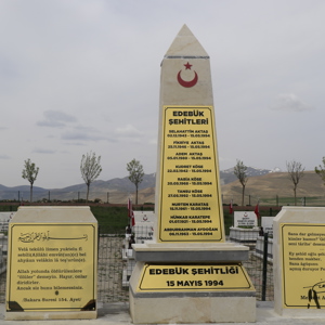Edebük Şehitleri Dualarla Anıldı. - fotoğraf 1