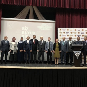 15-21 Mayıs Aile Haftası dolayısıyla "Biz Büyük Bir Aileyiz" yürüyüşü gerçekleştirildi. - fotoğraf 14