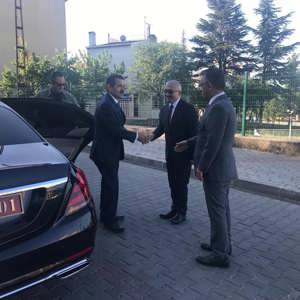 Valimiz Sayın Birol EKİCİ, Eşi Prof. Dr. Filiz EKİCİ Hanımefendi ile birlikte Kırklareli Huzurevi Müdürlüğümüzden Hizmet Alan Yaşlılarımızı Ziyaret Etti. - fotoğraf 2
