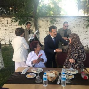 Valimiz Sayın Birol EKİCİ, Eşi Prof. Dr. Filiz EKİCİ Hanımefendi ile birlikte Kırklareli Huzurevi Müdürlüğümüzden Hizmet Alan Yaşlılarımızı Ziyaret Etti. - fotoğraf 8