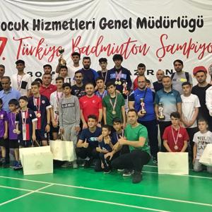 Badminton Şampiyonasında Madalyalar Sahiplerini Buldu  - fotoğraf 5