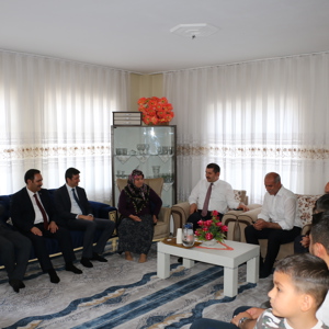 Kıbrıs Gazilerimize Şeref Madalyalarını Takdim Ettik. - fotoğraf 3