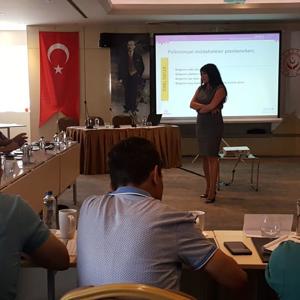 Afet ve Acil Durumlarda Psikososyal Destek Başlangıç Düzey Eğitimi İzmir’de Gerçekleştirildi - fotoğraf 2