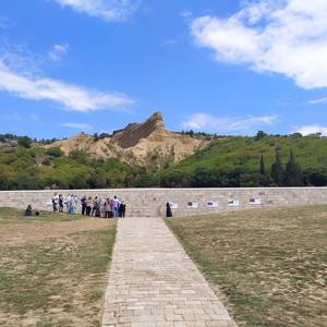 Çanakkale Gezilerimiz Kırklareli Valimiz Sayın Birol EKİCİ’nin Himayelerinde  Devam Ediyor. - fotoğraf 3