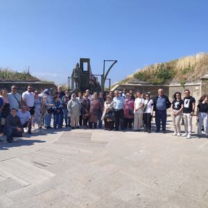 Çanakkale Gezilerimiz Kırklareli Valimiz Sayın Birol EKİCİ’nin Himayelerinde  Devam Ediyor. - fotoğraf 9