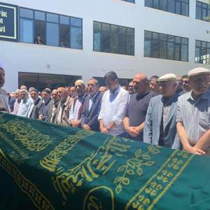 İL MÜDÜRÜMÜZ ŞEHİT BABASININ CENAZESİNE KATILDI - fotoğraf 1