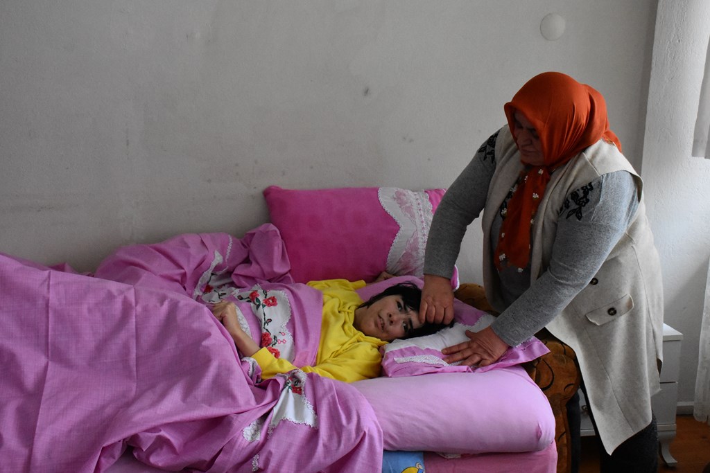 Bakanımız Derya Yanık: “1 milyar 289 milyon TL Evde Bakım Yardımı’nı hesaplara yatırdık”