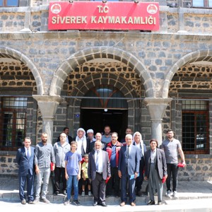 Kıbrıs Gazilerimize Şeref Madalyalarını Takdim Ettik. - fotoğraf 1